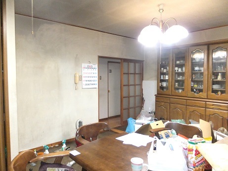 千葉県中古住宅の建物内の残置物
